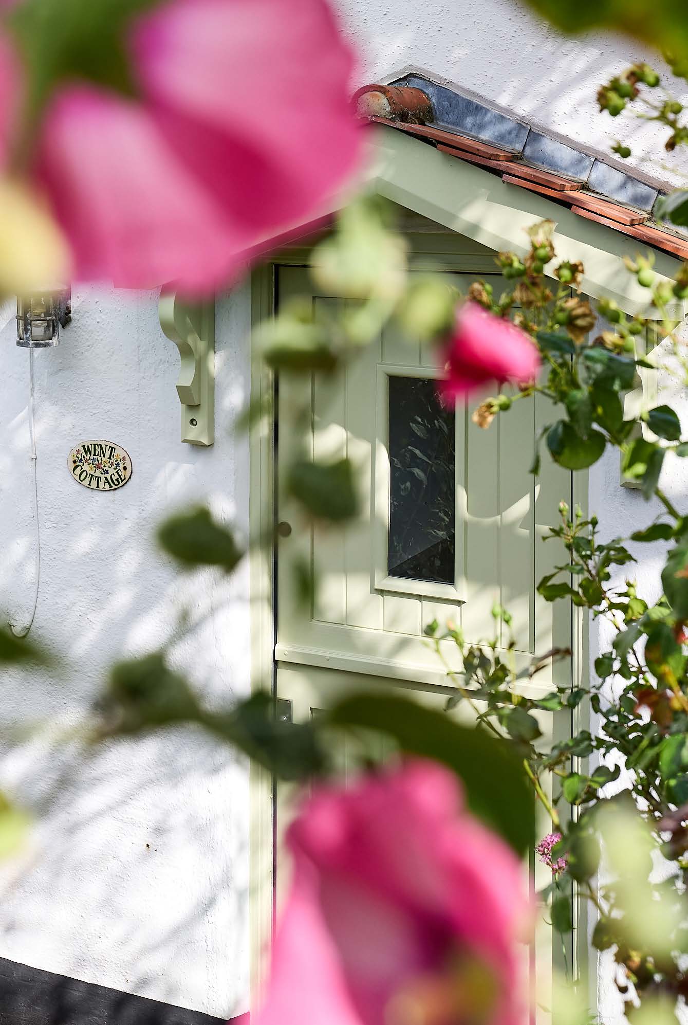 217160_12465587_DOC_00_0000hi9