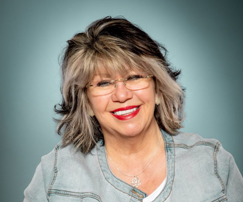 Milly Johnson High Res 2 (c) davidcharles.com