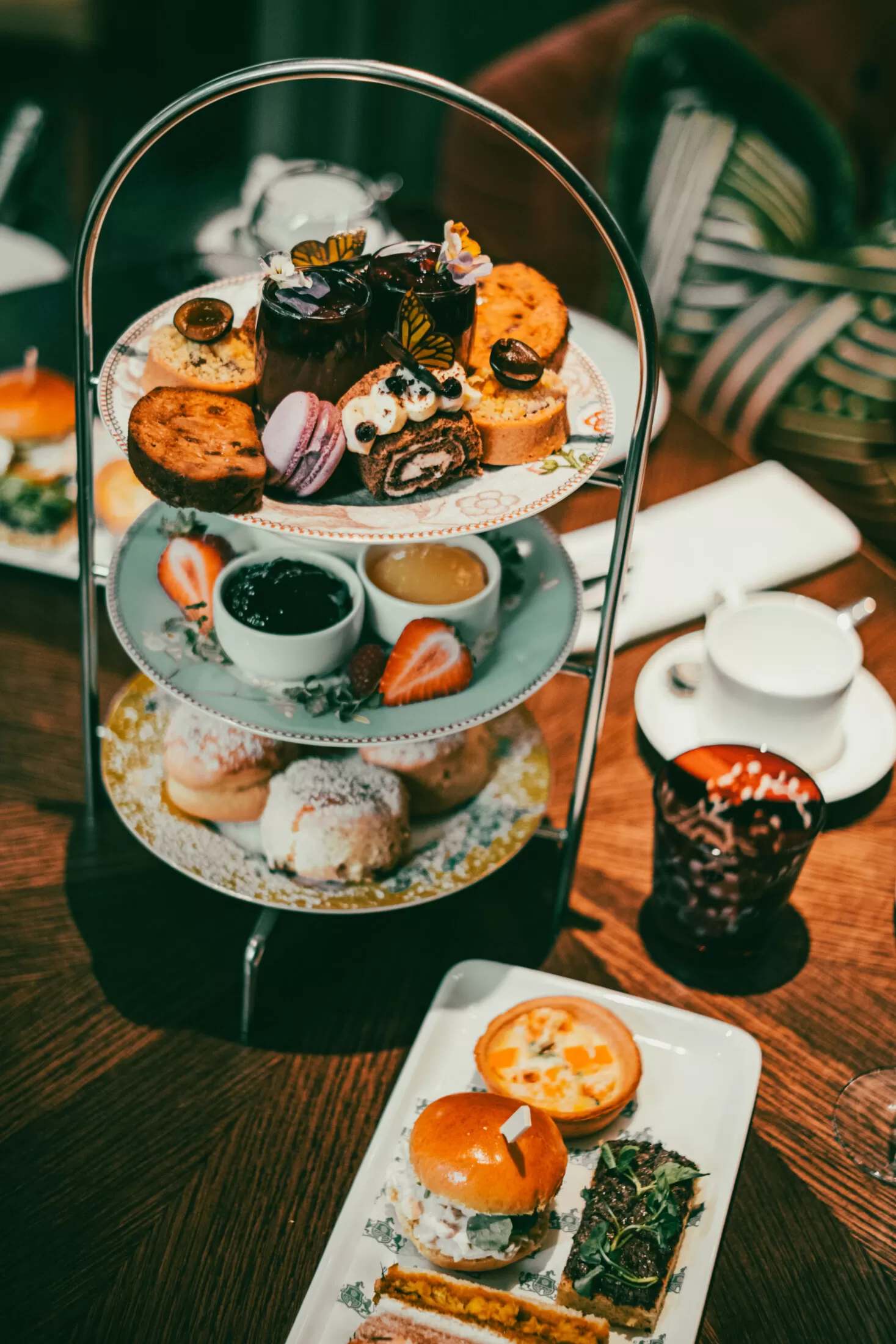 WH-Autumn-Aft-Tea